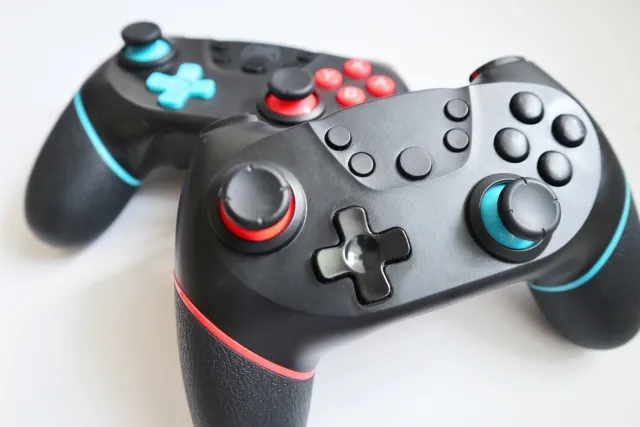 ゲームコントローラーのイメージ画像